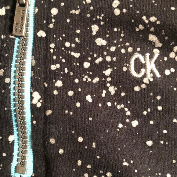 Calvin Klein toddler (24 mo) hooded sweatshirt ❤️ - Picture 2 of 5